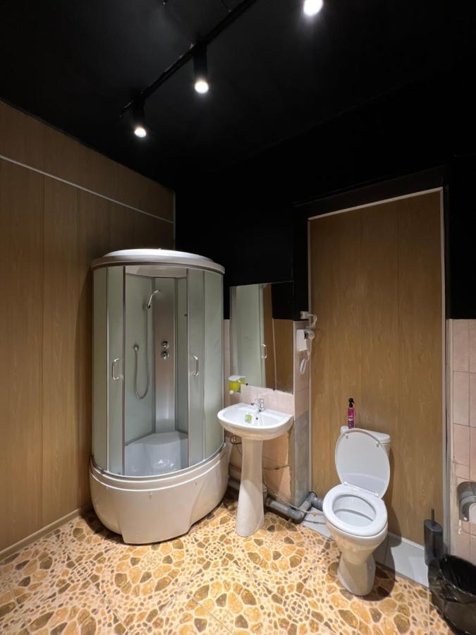 Capsule Hostel Karakol Ngoại thất bức ảnh